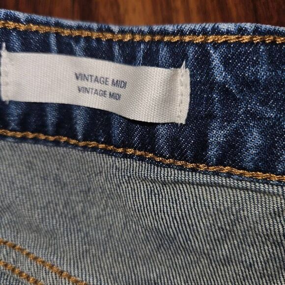 4 For $50 🎃 Universal Thread Blue Denim Jean Shorts Womens Size 6 - Picture 3 of 7